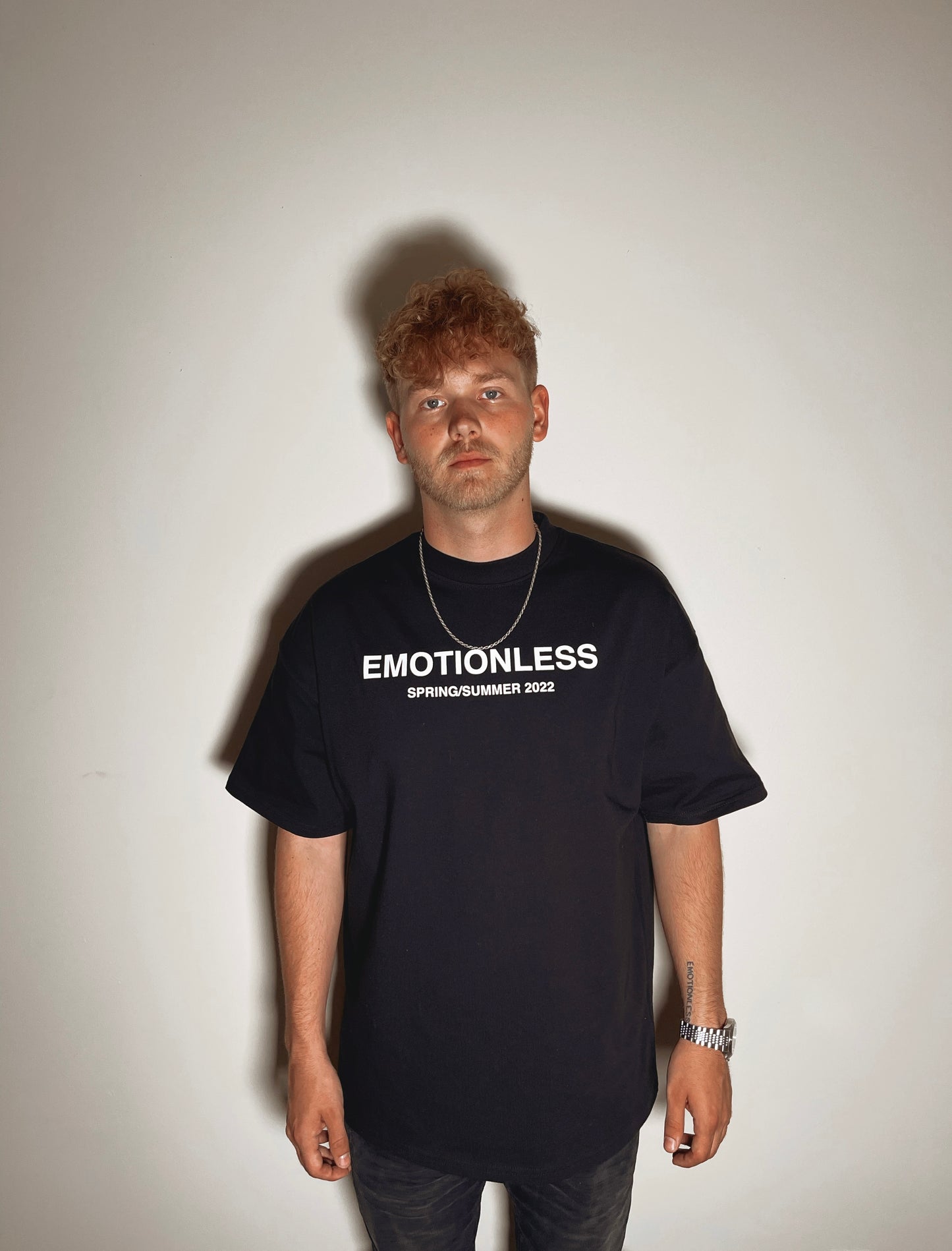 "EMOTIONLESS" OVERSIZED BOXY T-SHIRT